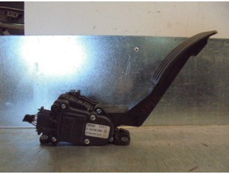 Replacement pedal potentiometer for Dacia Sandero 1.5 dCi diesel cat OEM IAM reference 8200386506D 6PV00908502 