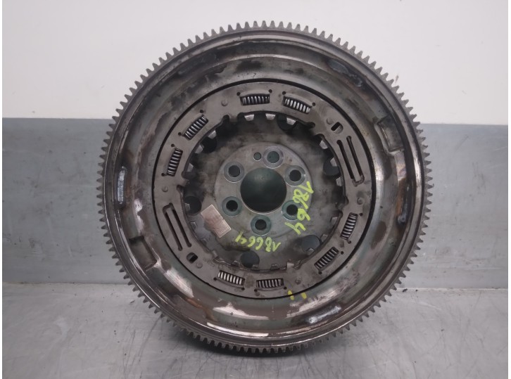 Recambio de volante motor para seat leon st (5f8) fr referencia OEM IAM 04E105266K  