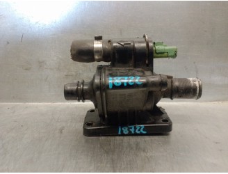 Recambio de termostato para citroën c3 1.4 hdi referencia OEM IAM 9641522380C 00027100D 