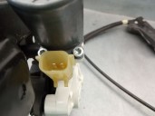 Recambio de elevalunas trasero derecho para lancia voyager monospace (404_) 2.8 crd (rt, 53) referencia OEM IAM 68030718AA 68030