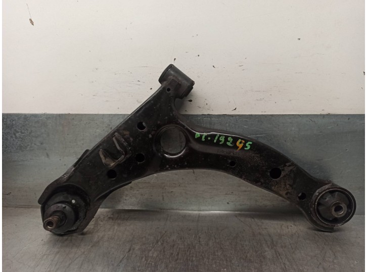 Replacement front left lower suspension arm for Hyundai Matrix (FC) 1.6 CAT OEM IAM reference 5450017000 