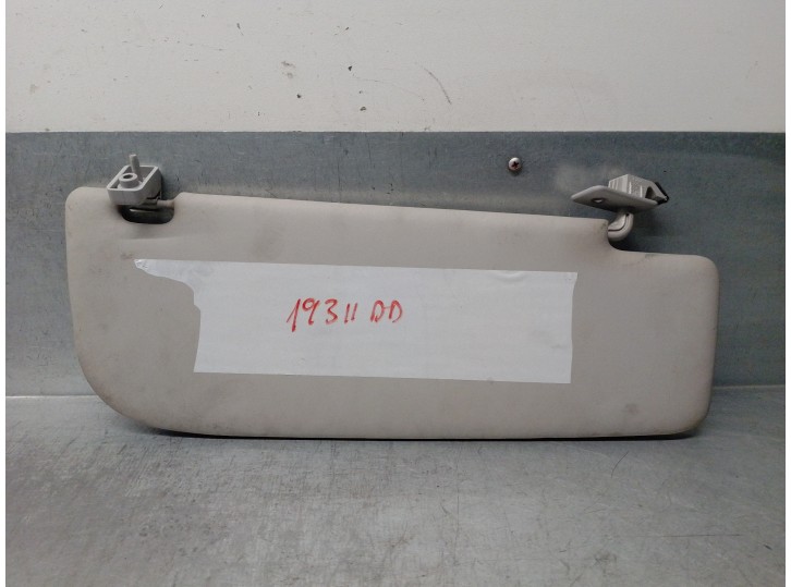Recambio de parasol derecho para citroën nemo 1.3 hdi fap referencia OEM IAM 8143ZF 
