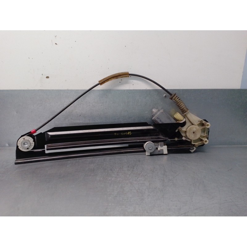 Recambio de elevalunas trasero izquierdo para bmw serie 5 berlina (e39) 2.5 24v turbodiesel cat referencia OEM IAM 51348159833 2