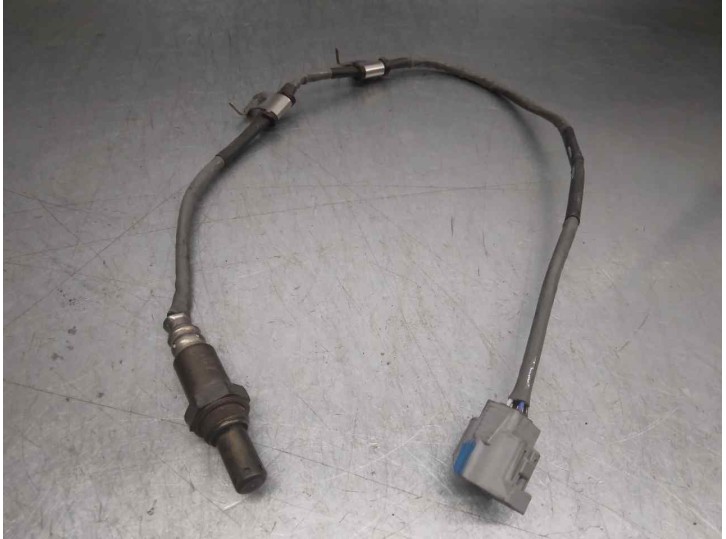 Recambio de sonda lambda para mazda 3 lim. () 2.0 cat referencia OEM IAM 854004U11 DENSO