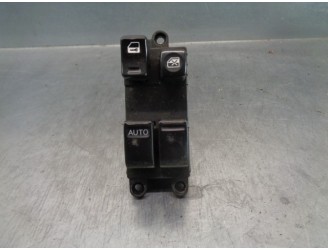 Replacement front left window lift switch for Nissan Almera (N16/E) 2.2 16V turbodiesel cat OEM IAM reference 254015M51