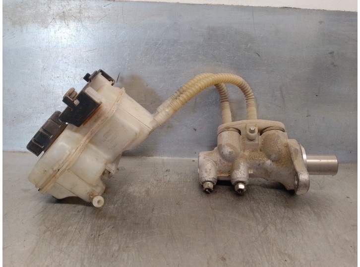 Recambio de bomba freno para opel meriva a 1.3 16v cdti referencia OEM IAM 32662904 32662904 TRW