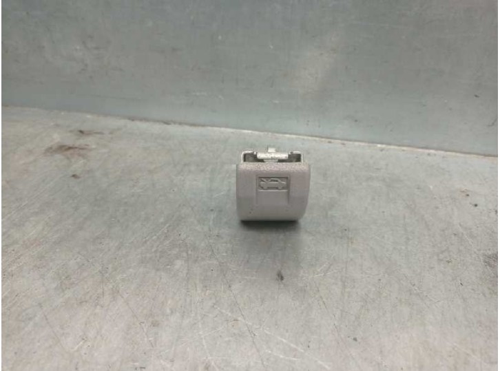 Recambio de maneta interior lateral izquierda para mitsubishi grandis (na0w) 2.0 di-d cat referencia OEM IAM 