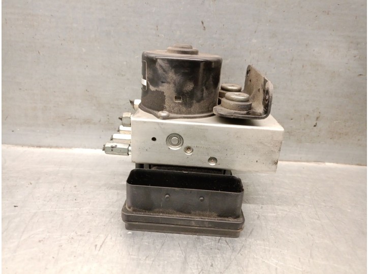 Recambio de abs para ssangyong rodius ii 2.0 xdi referencia OEM IAM 4894021700 4894021710 06210227604 ATE