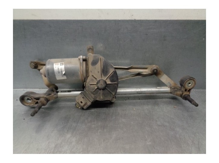 Recambio de motor limpia delantero para opel corsa d 1.4 16v cat (a 14 xer / ldd) referencia OEM IAM 13182340 405067 VALEO