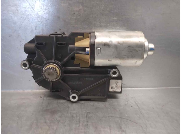 Replacement electric sunroof motor for Hyundai Santa Fe (BM) 2.2 CRDi CAT OEM IAM reference 060921569 
