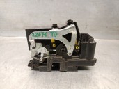 Recambio de cerradura puerta trasera derecha para ssangyong rodius ii 2.0 xdi referencia OEM IAM 7132021004 7132021004 