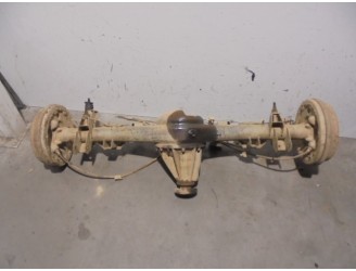 Recambio de puente trasero para nissan terrano/terrano.ii (r20) 2.7 turbodiesel referencia OEM IAM 430100X921 TAMBOR 6 AGUJEROS 