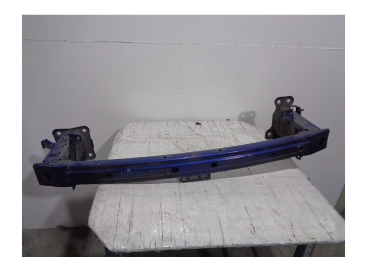 Recambio de refuerzo paragolpes delantero para mazda 5 berl. (cr) 2.0 diesel cat referencia OEM IAM C23550070B DE HIERRO 