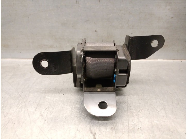Recambio de cinturon seguridad trasero central para ssangyong rodius ii 2.0 xdi referencia OEM IAM 7563121210ACO 7563121210ACO 