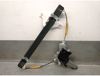 Recambio de elevalunas trasero derecho para ssangyong rodius ii 2.0 xdi referencia OEM IAM 8810021014 8810021014 