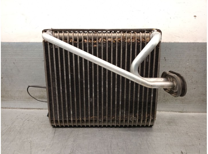 Recambio de evaporador aire acondicionado para ssangyong rodius ii 2.0 xdi referencia OEM IAM 615005A100 615005A100 