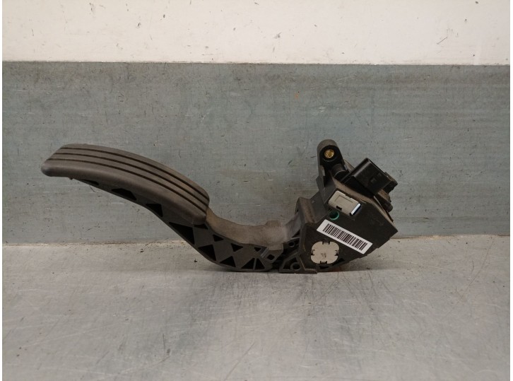 Recambio de potenciometro pedal para renault megane iii hatchback (bz0/1_, b3_) 1.6 16v (bz1b, bz1h) referencia OEM IAM 18002002