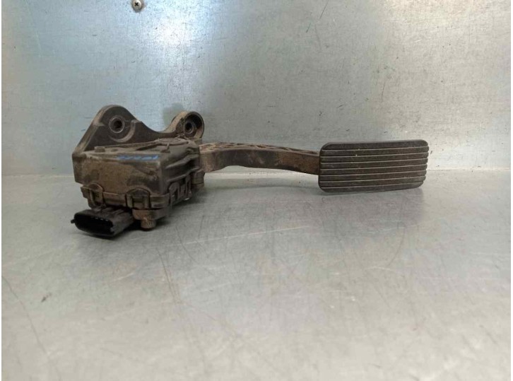 Recambio de potenciometro pedal para hyundai i30 1.6 crdi cat referencia OEM IAM 32700XXXXX 070929J0206 
