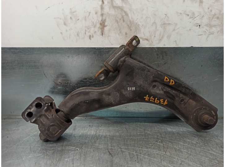 Recambio de brazo suspension inferior delantero derecho para chevrolet spark 1.0 cat referencia OEM IAM 95952783 