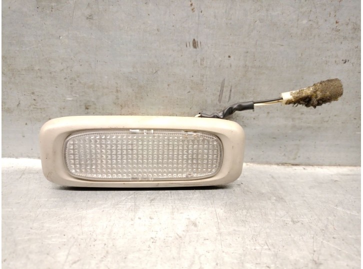 Recambio de luz interior para ssangyong rodius ii 2.0 xdi referencia OEM IAM 8373005801ACP 8373005801ACP 
