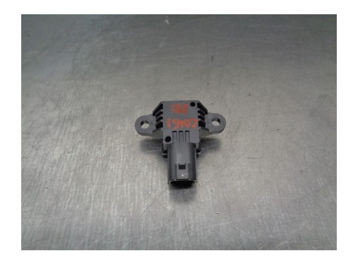 Recambio de sensor impacto para ford puma 1.0 ecoboost cat referencia OEM IAM GN1514C676AA 