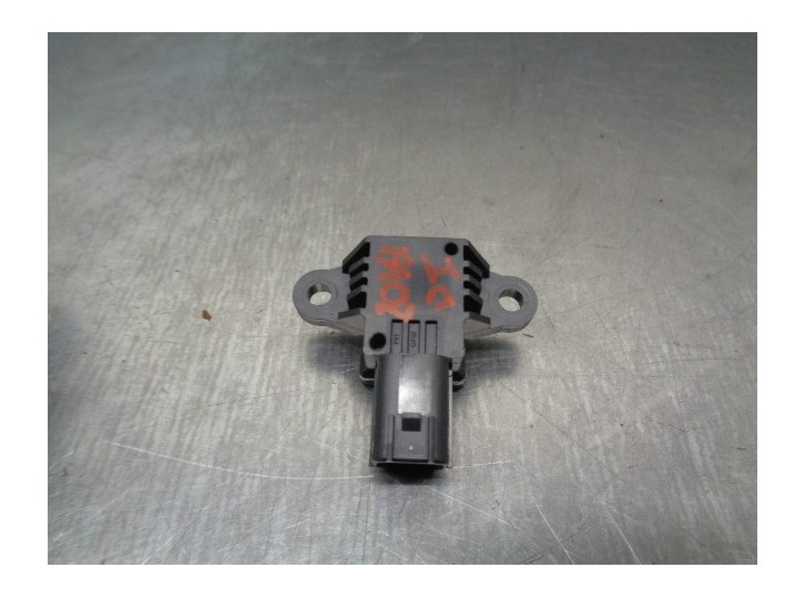 Recambio de sensor impacto para ford puma 1.0 ecoboost cat referencia OEM IAM GN1514C676AA 