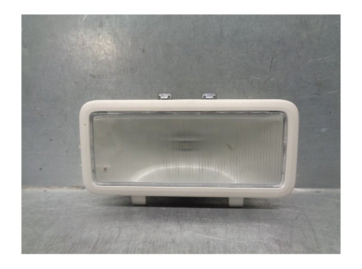 Recambio de luz interior para ford puma 1.0 ecoboost cat referencia OEM IAM H1BB13776A H1BB13776AE TRASERA