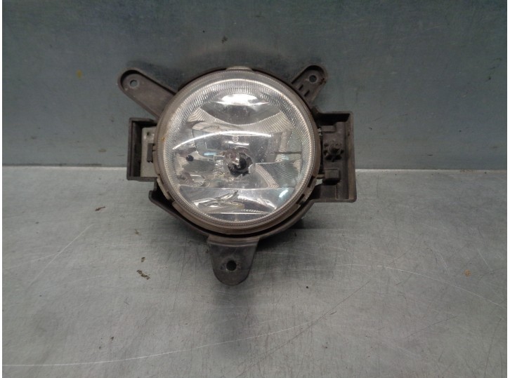 Replacement left fog light for Chevrolet Spark 1.0 CAT OEM IAM reference 