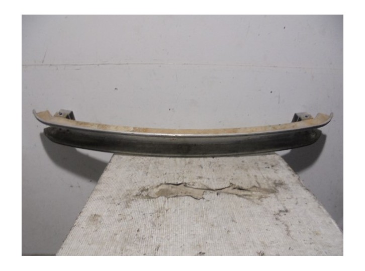 Recambio de refuerzo paragolpes delantero para saab 9000 cd 2.3 cd turbo referencia OEM IAM DE ALUMINIO 