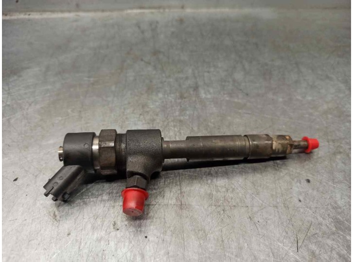 Replacement injector for Alfa Romeo 156 (116) 1.9 JTD 16V Progression OEM IAM reference 0445110068 BOSCH