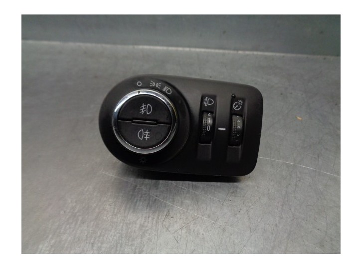 Recambio de mando luces salpicadero para opel corsa d 1.4 16v cat (a 14 xer / ldd) referencia OEM IAM 13310331 321410 