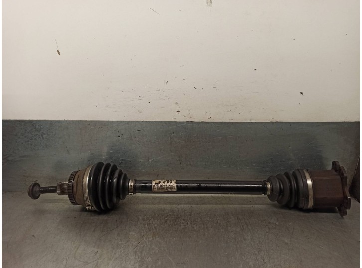 Recambio de transmision delantera derecha para audi a4 avant (8e) 2.7 v6 24v tdi referencia OEM IAM 8E0407272BQ 
