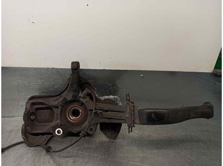 Recambio de mangueta delantera izquierda para alfa romeo 156 (116) 1.9 jtd 16v progression referencia OEM IAM 60624975 