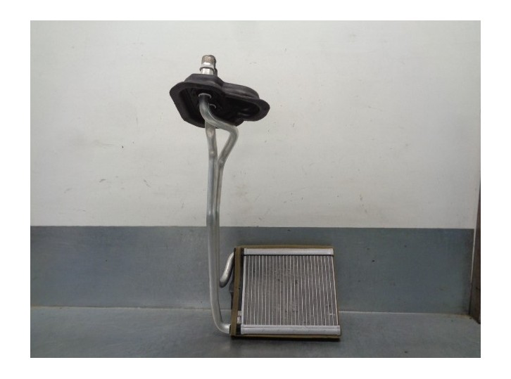 Recambio de radiador calefaccion / aire acondicionado para ford puma 1.0 ecoboost cat referencia OEM IAM 2092409 