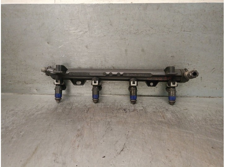 Recambio de rampa inyectora para volkswagen polo (9n1) 1.4 16v referencia OEM IAM 036133320 036133320C 