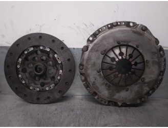 Recambio de kit embrague para mercedes-benz sprinter (w901,w904) caja cerr. 2.9 turbodiesel referencia OEM IAM 006250260480  