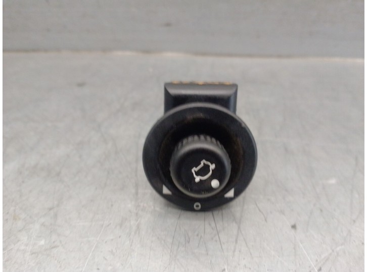 Recambio de mando retrovisor para ford fiesta vi (cb1, ccn) 1.6 tdci referencia OEM IAM 93BG17B676BB  