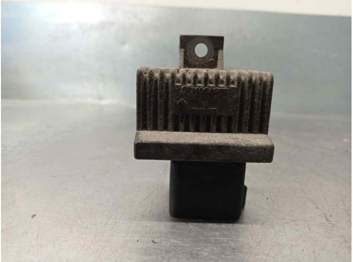 Recambio de caja precalentamiento para renault trafic caja cerrada (ab 4.01) 1.9 diesel referencia OEM IAM 770011578 NAGARES