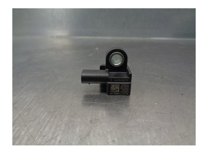 Recambio de sensor impacto para ford puma 1.0 ecoboost cat referencia OEM IAM L1TT148006AA 