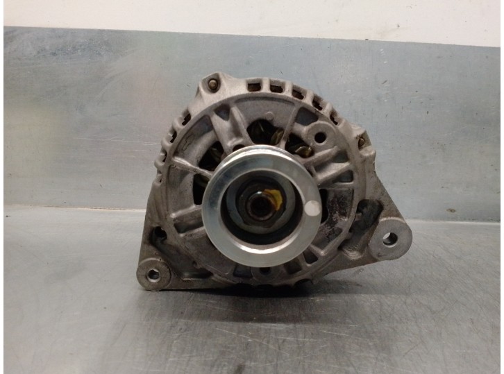 Replacement alternator for Ford Fiesta (DX) 1.3 CAT OEM IAM reference 96FB10300DE 0123310054 BOSCH