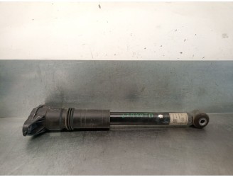 Recambio de amortiguador trasero derecho para fiat fiat 600e / 600 mild hybrid fiat 600e / 600 mild hybrid referencia OEM IAM 09