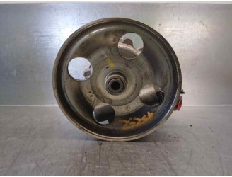 Recambio de bomba servodireccion para citroën c5 berlina 2.0 hdi magic referencia OEM IAM 9636086680 7617955502 ZF