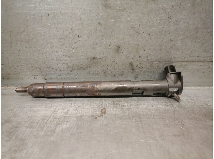 Recambio de inyector para chevrolet cruze hatchback 2.0 diesel cat referencia OEM IAM 25183185 25183185 