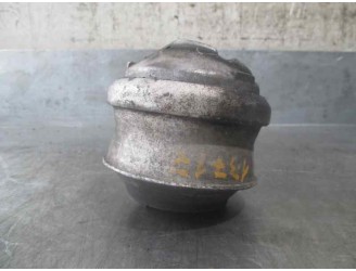 Recambio de soporte motor derecho para mercedes-benz clase e (w211) berlina 3.0 cdi cat referencia OEM IAM A2112402117 