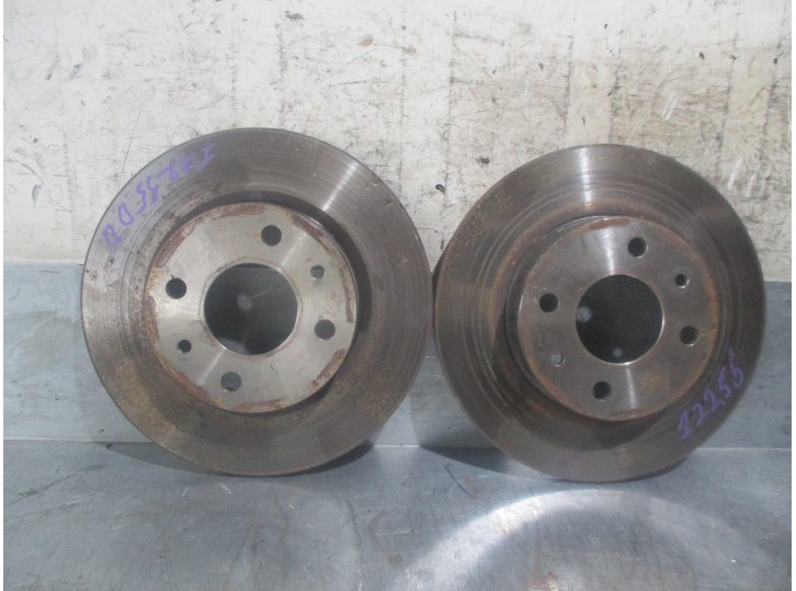 Recambio de disco freno delantero para fiat punto berlina (176) 1.2 cat referencia OEM IAM   