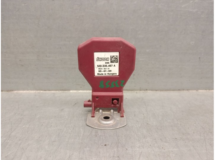 Recambio de antena para skoda scala (nw1) 1.0 tsi referencia OEM IAM 5E0035497 5E0035497 SKODA