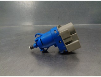 Recambio de interruptor para ford puma 1.0 ecoboost cat referencia OEM IAM 8T4T96854AA 