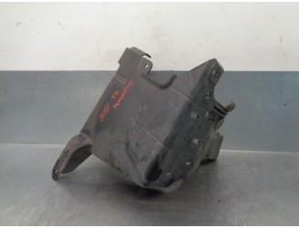 Recambio de molduras traseras para ford puma 1.0 ecoboost cat referencia OEM IAM L1TBS403B22AD  