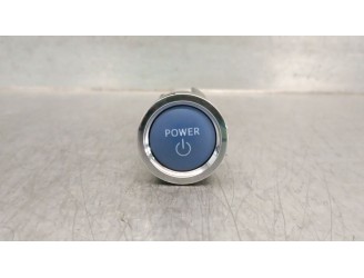 Recambio de boton start/stop para toyota yaris (_p13_) 1.5 hybrid (nhp130_) referencia OEM IAM 8961102112 8961102112 ICASA