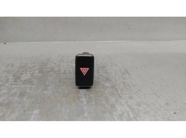 Recambio de warning para kia cee´d crdi cat referencia OEM IAM 49D3601000  